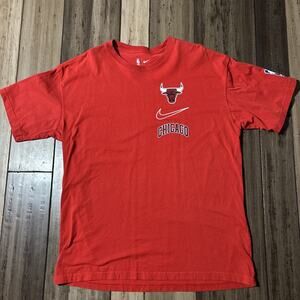 Michael Jordan Chicago Bulls Shirt Size Medium NBA Loose Fit Men’s Tee Shirt M